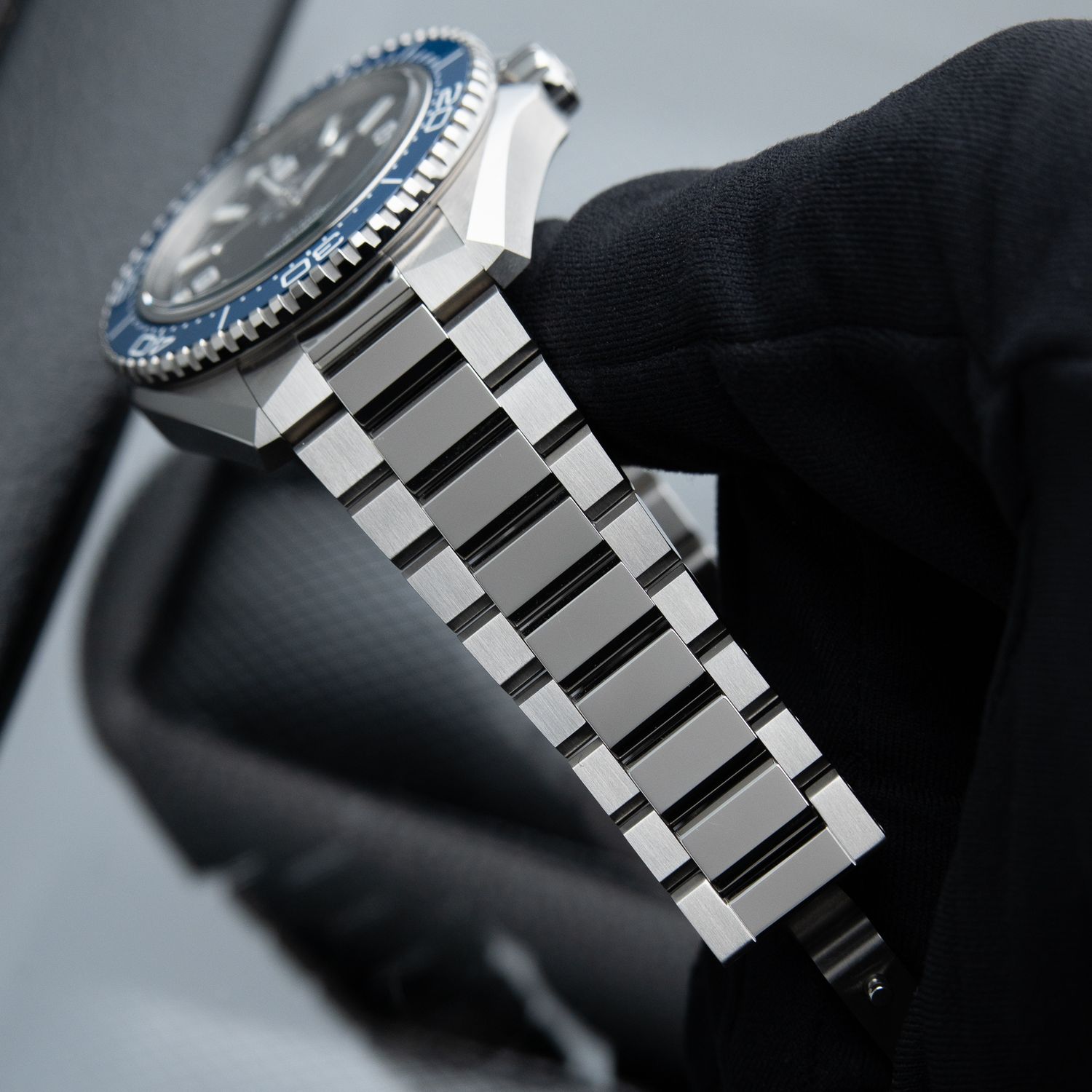 Omega Seamaster Planet Ocean 600M STRAPS 2025 Black Steel Bracelet