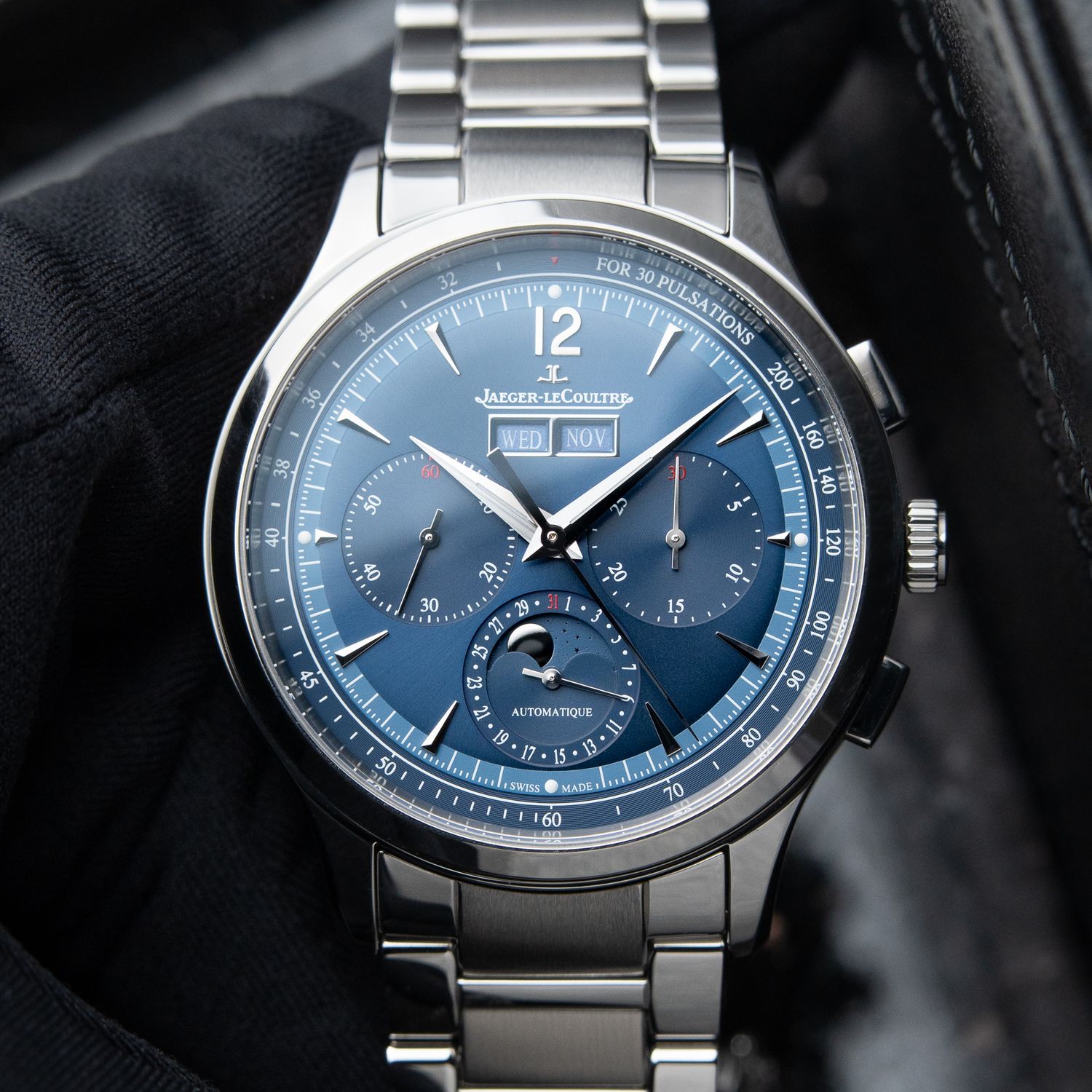 Jaeger-LeCoultre Master Control 5/2025 Chronograph Calendar Bracelet Blue Jaeger-LeCoultre Master Control 5/2025 Chronograph Calendar Bracelet Blue