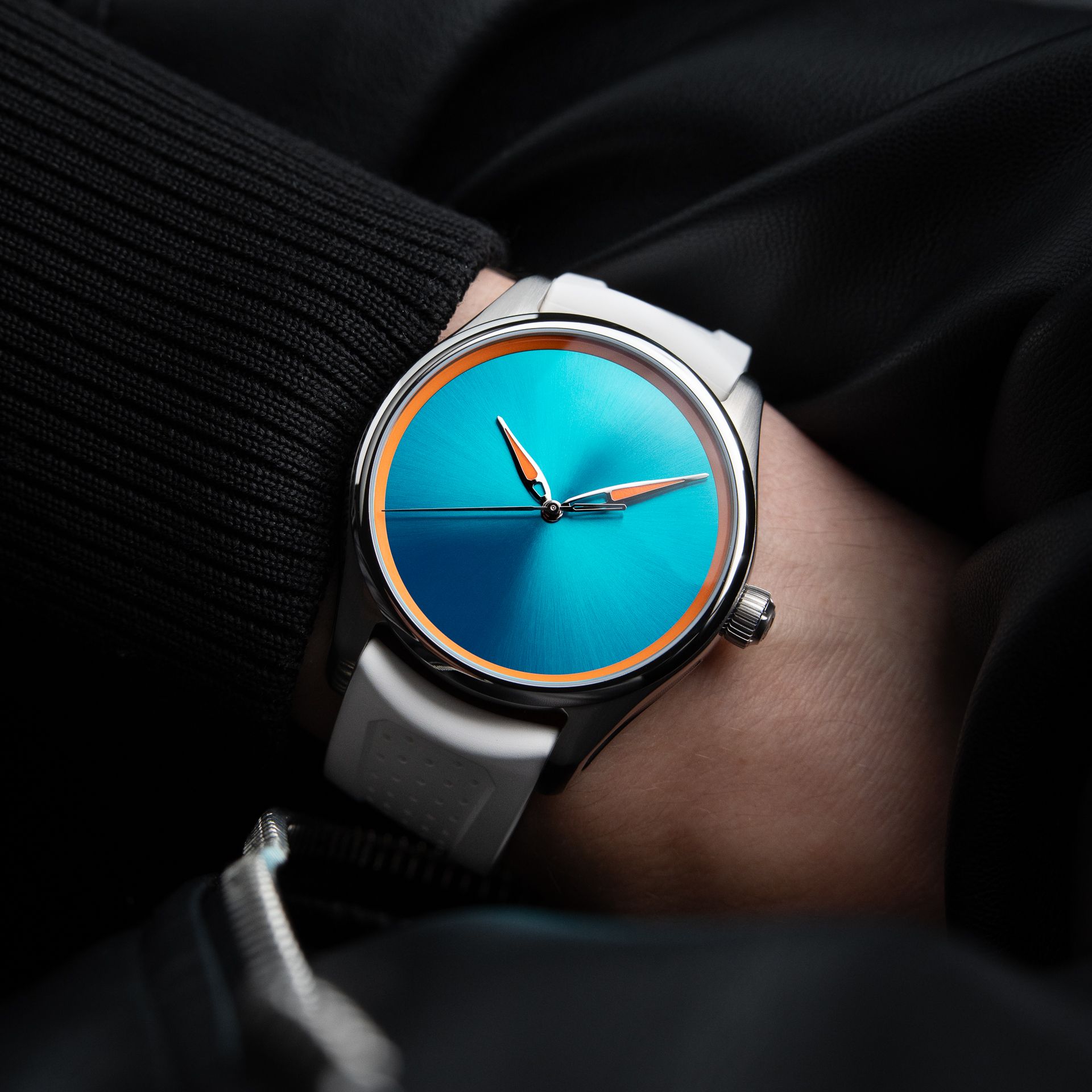 H.Moser & Cie. Pioneer Centre Seconds UNWORN 3/2026 Spiced Aqua Turquoise