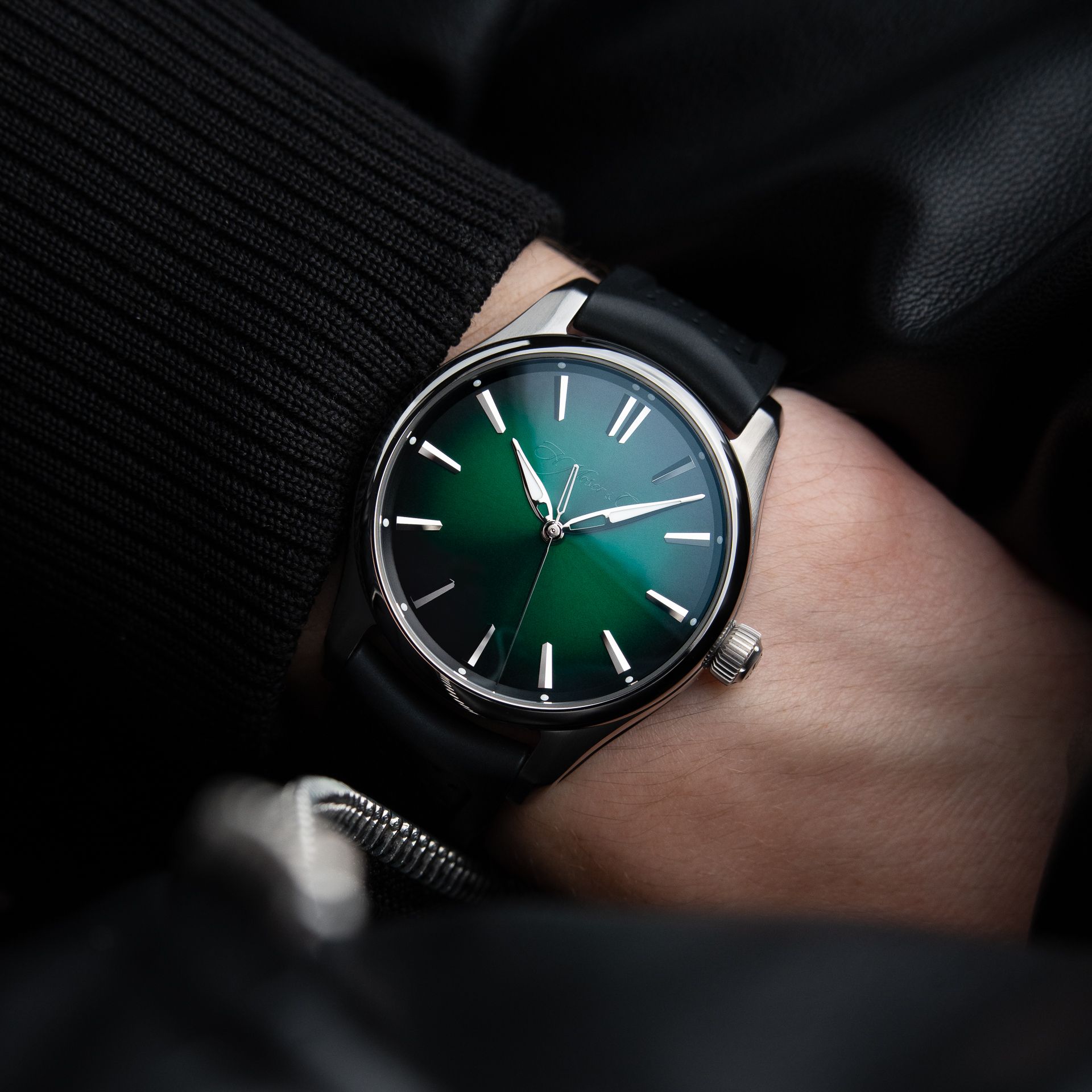H.Moser & Cie. Pioneer Centre Seconds UNWORN 2026 Cosmic Green Steel 40mm
