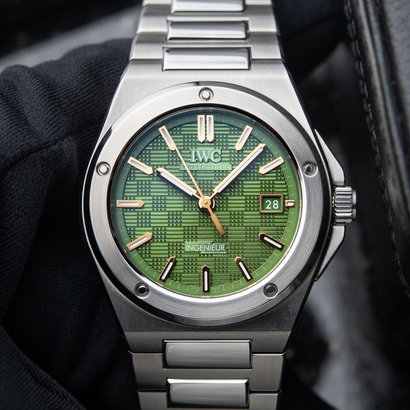 IWC Ingenieur Automatic 5/2025 Green Gold Limited Edition Brad Pitt Sonny Hayes F1