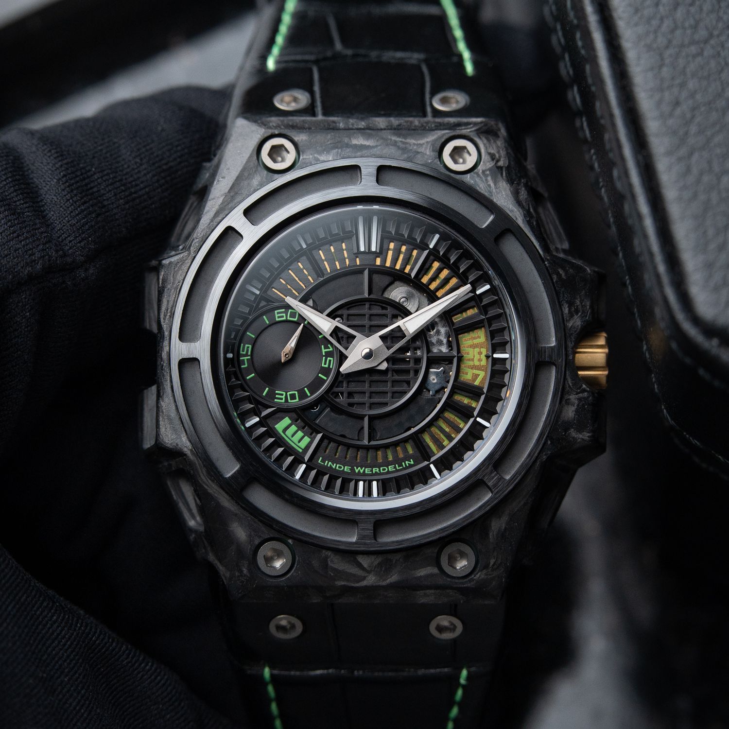 Linde Werdelin SpidoLite II Tech Green Carbon Limited Edition Skeleton 44 Linde Werdelin SpidoLite II Tech Green Carbon Limited Edition Skeleton 44