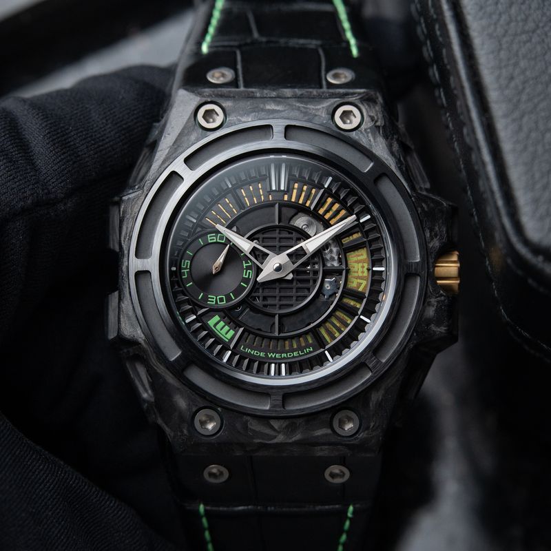 Linde Werdelin SpidoLite II Tech Green Carbon Limited Edition Skeleton 44