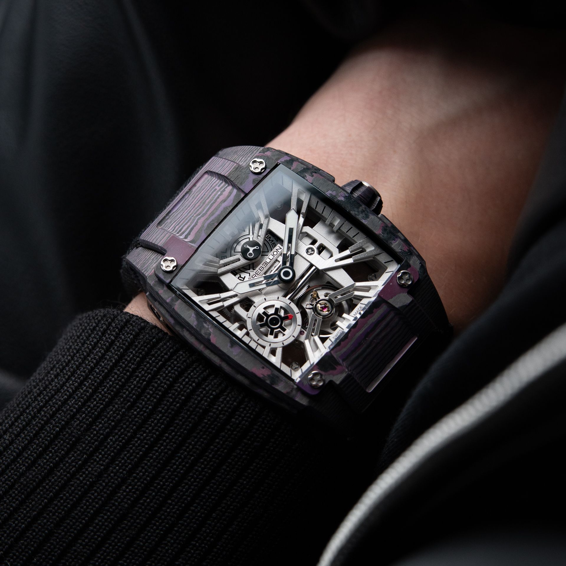 Rebellion Re-Volt 3 Hands Skeletonized Carbon Purple Haze Manual 41