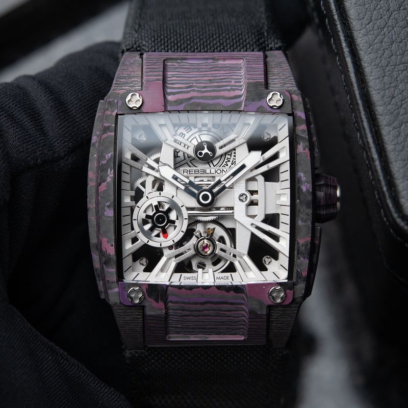 Rebellion Re-Volt 3 Hands Skeletonized Carbon Purple Haze Manual 41