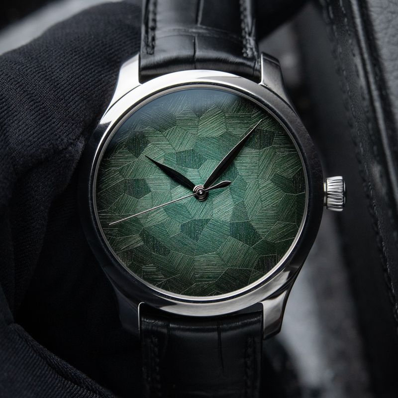 H.Moser & Cie. Endeavour Centre Seconds Mosaic Green Limited Edition Steel