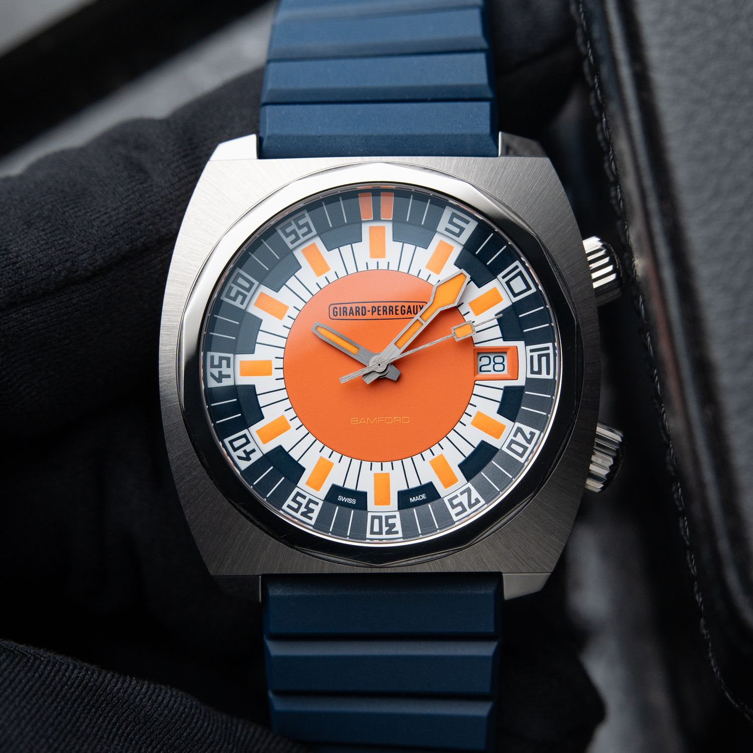 Girard Perregaux Deep Diver Legacy Edition UNWORN 9/2025 Titanium Orange Blue