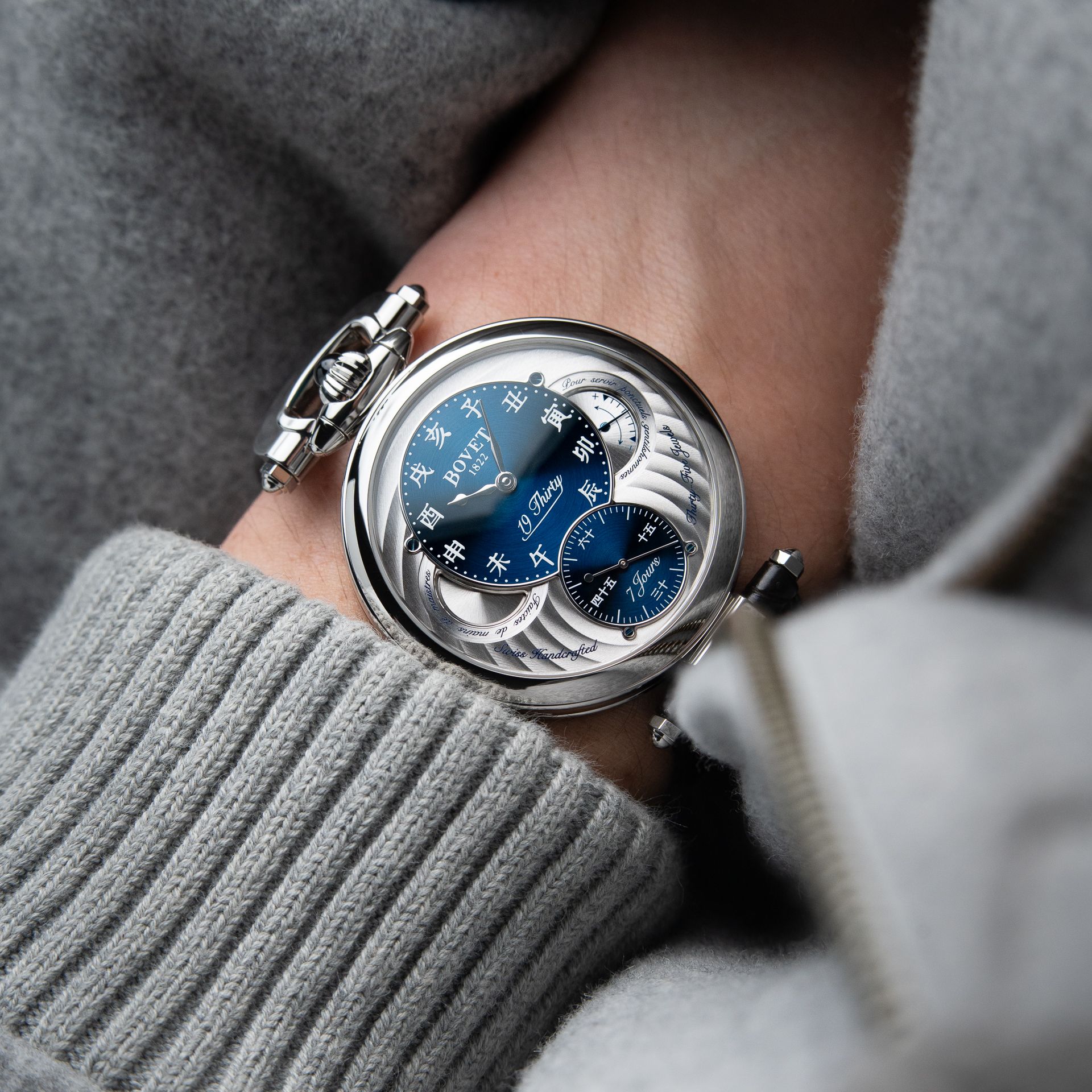 Bovet 19Thirty Fleurier RARE Blue Sunburst Chinese Numerals Steel 7 Days