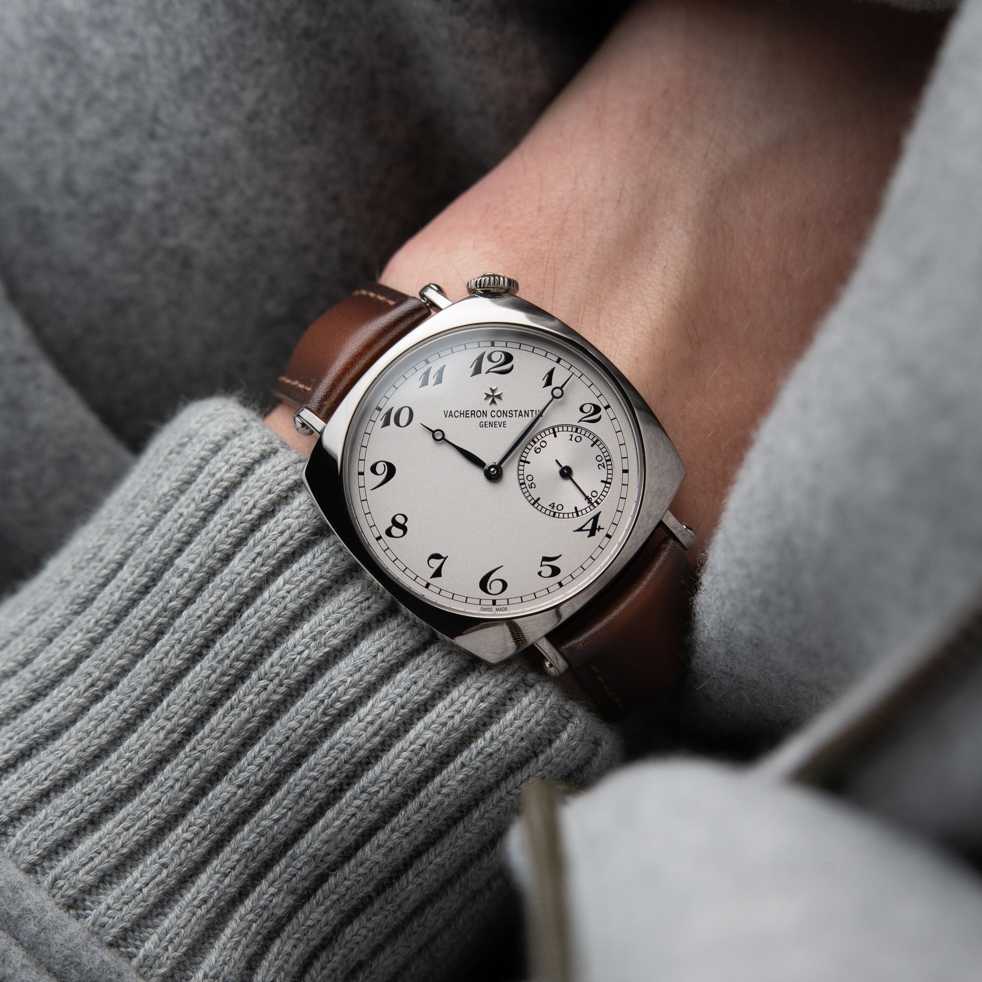 Vacheron Constantin Historiques American 1921 36.5 White Gold Leather Set