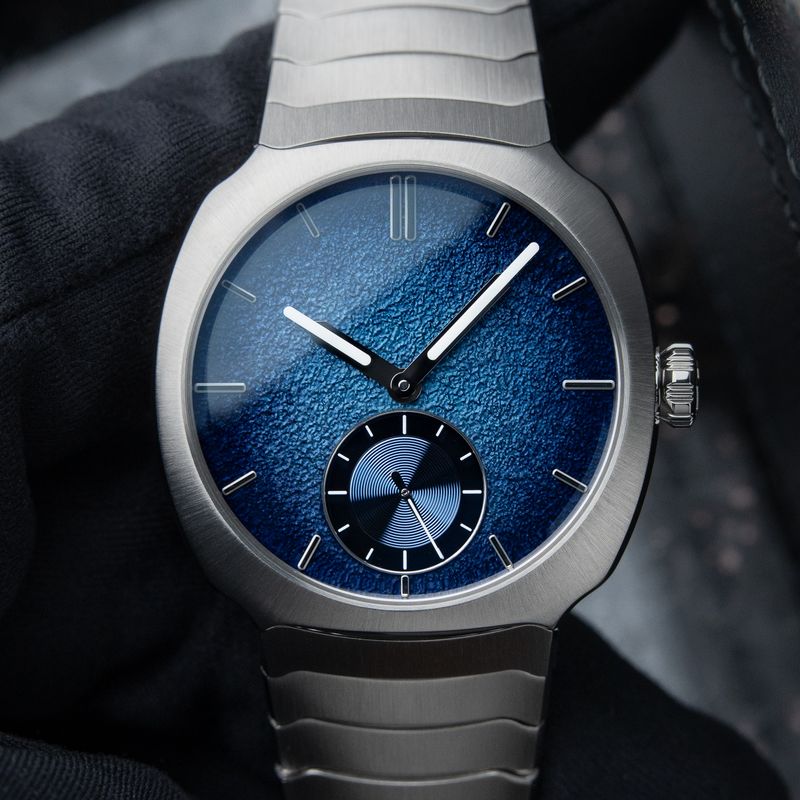 H.Moser & Cie. Streamliner UNWORN Q3/2026 Small Seconds Blue Enamel Steel