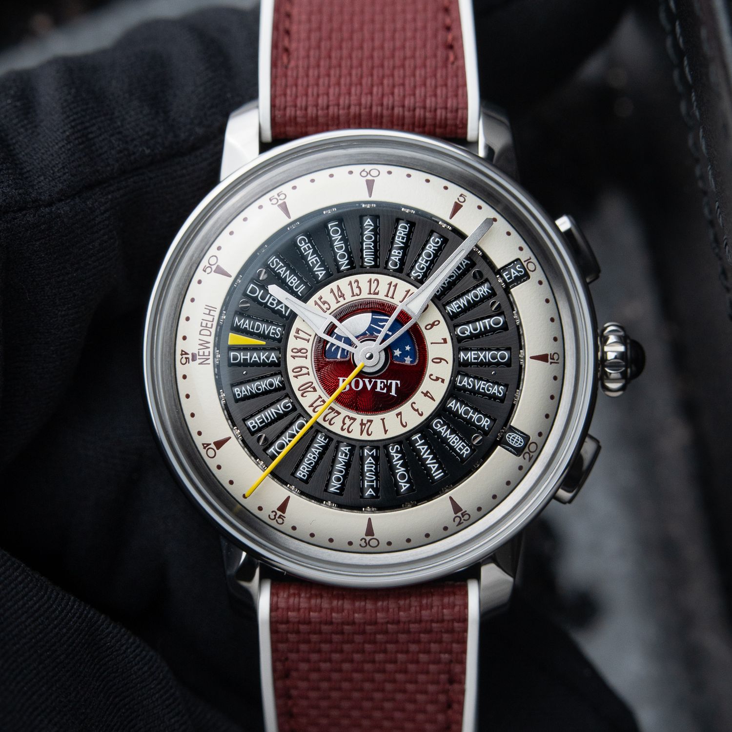 Bovet Réctial 30 UNWORN 2026 World Time Daylight Savings Burgundy Recital Bovet Réctial 30 UNWORN 2026 World Time Daylight Savings Burgundy Recital