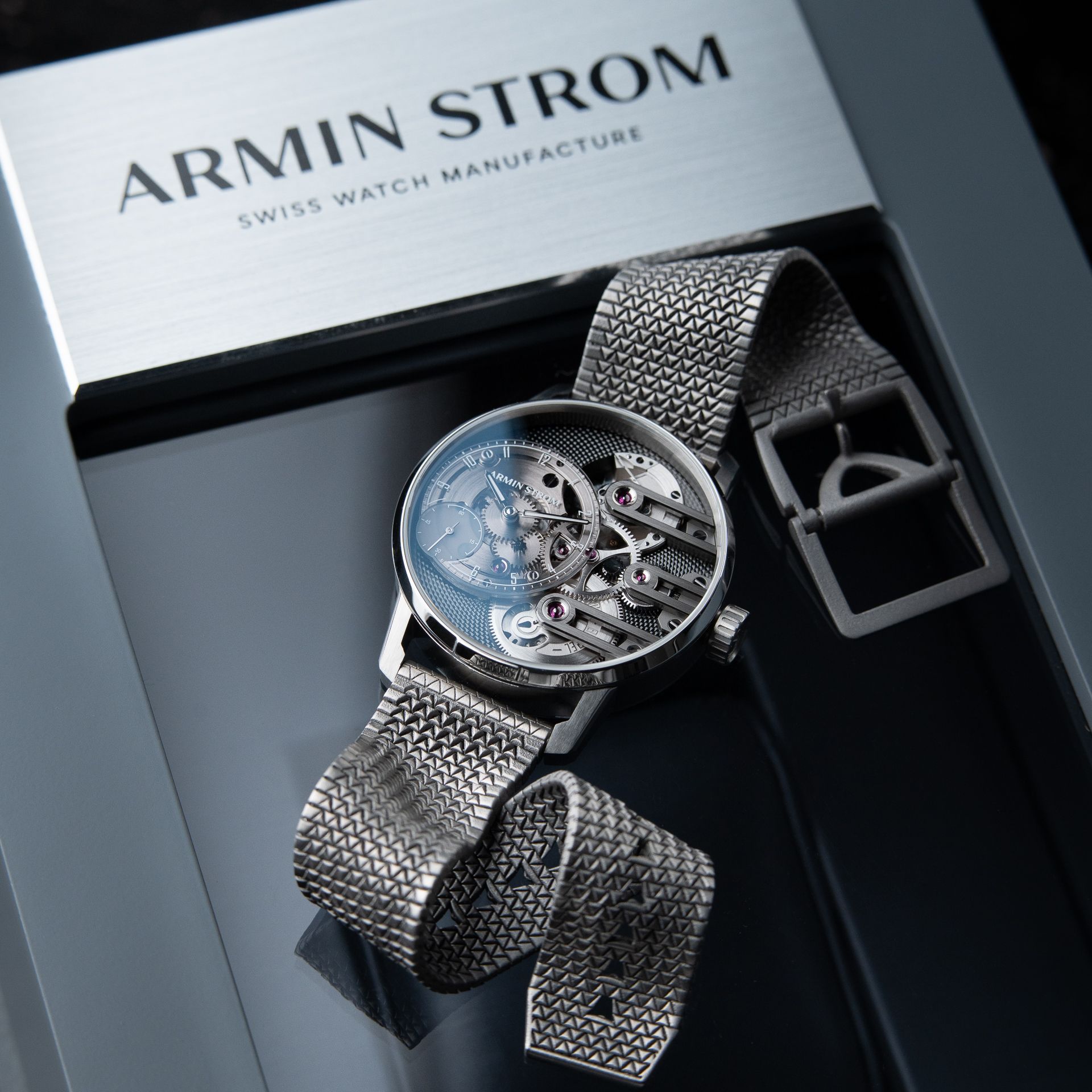 Armin Strom Gravity Equal Force 1/2025 Ultimate Sapphire Limited Edition