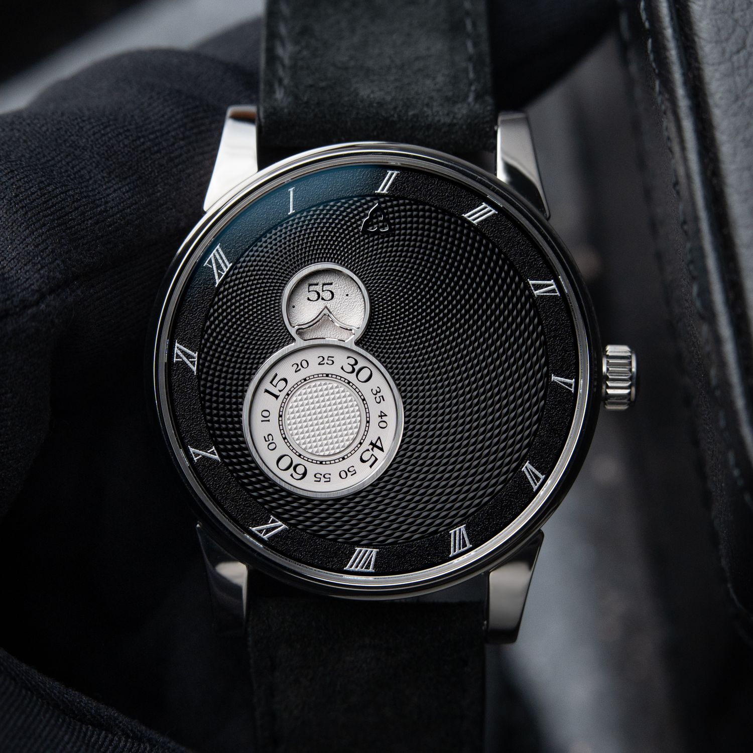 Trilobe Nuit Fantastique Hodinkee Limited Edition Black Guilloche Titanium Trilobe Nuit Fantastique Hodinkee Limited Edition Black Guilloche Titanium