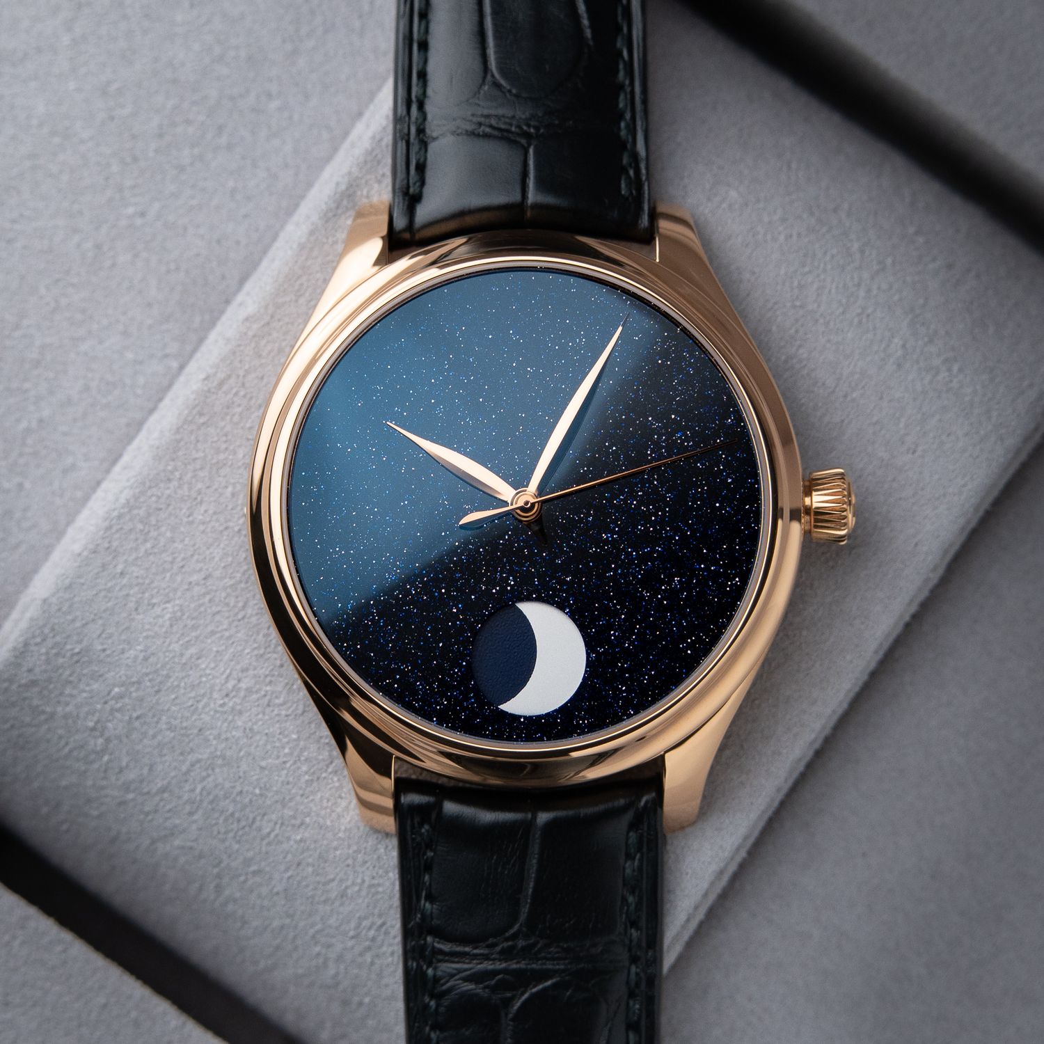 H.Moser & Cie. Endeavour UNWORN Q2/2026 Perpetual Moon Aventurine Rose Gold H.Moser & Cie. Endeavour UNWORN Q2/2026 Perpetual Moon Aventurine Rose Gold
