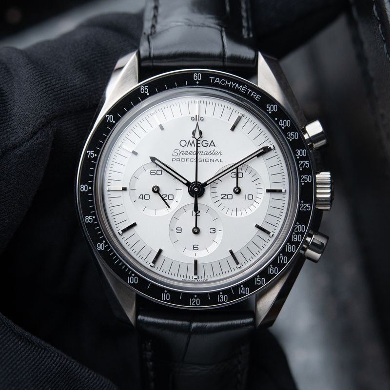 Omega Speedmaster Moonwatch Professional 2026 Canopus Gold Chronograph 42
