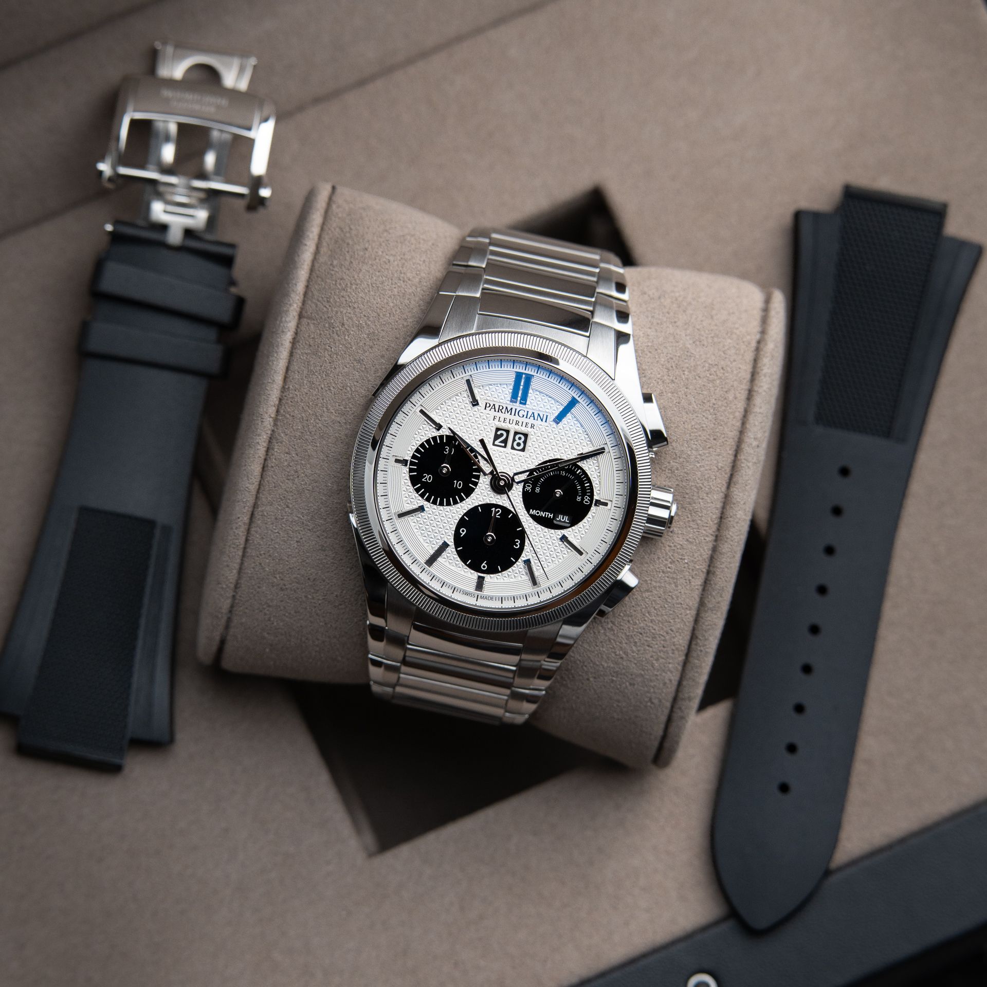Parmigiani Fleurier Tondagraph GT Chronograph Panda Tonda Bracelet & Strap