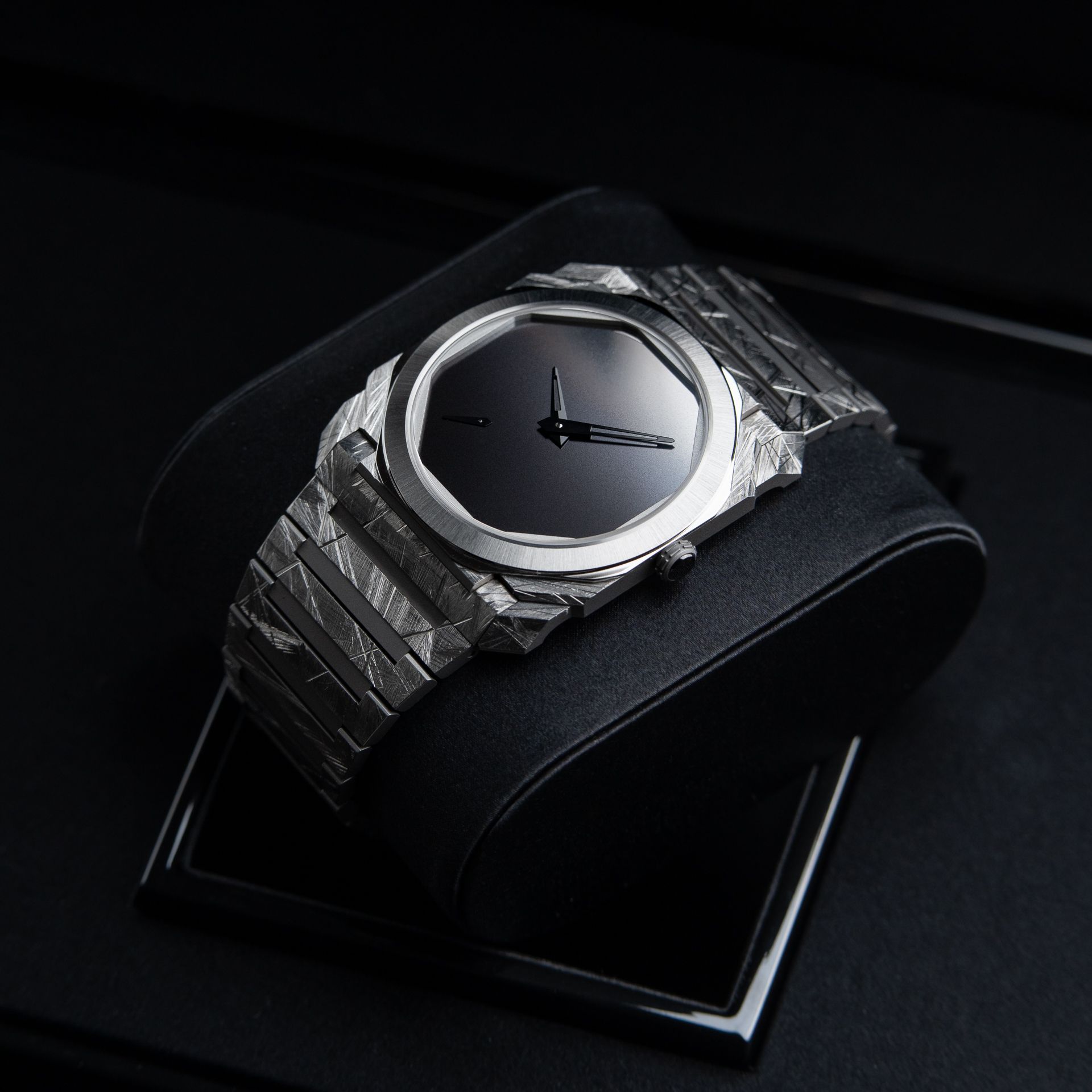 BVLGARI Octo Finissimo UNWORN Lee Ufan Special Limited Edition Titanium 40 Bulgari