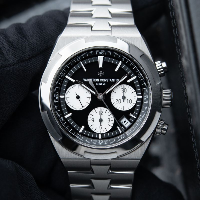 Vacheron Constantin Overseas 5520V STRAPS 2026 Black Chronograph Steel
