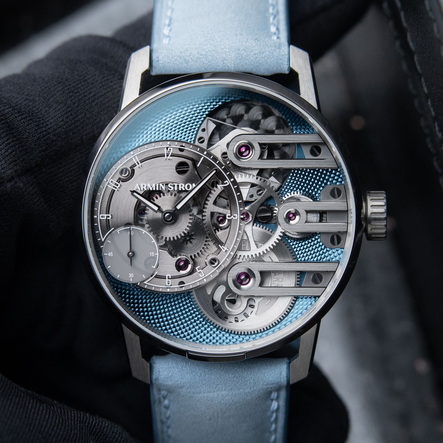 Armin Strom Gravity Equal Force UNWORN 2026 Ultimate Sapphire Blue 41mm Armin Strom Gravity Equal Force UNWORN 2026 Ultimate Sapphire Blue 41mm
