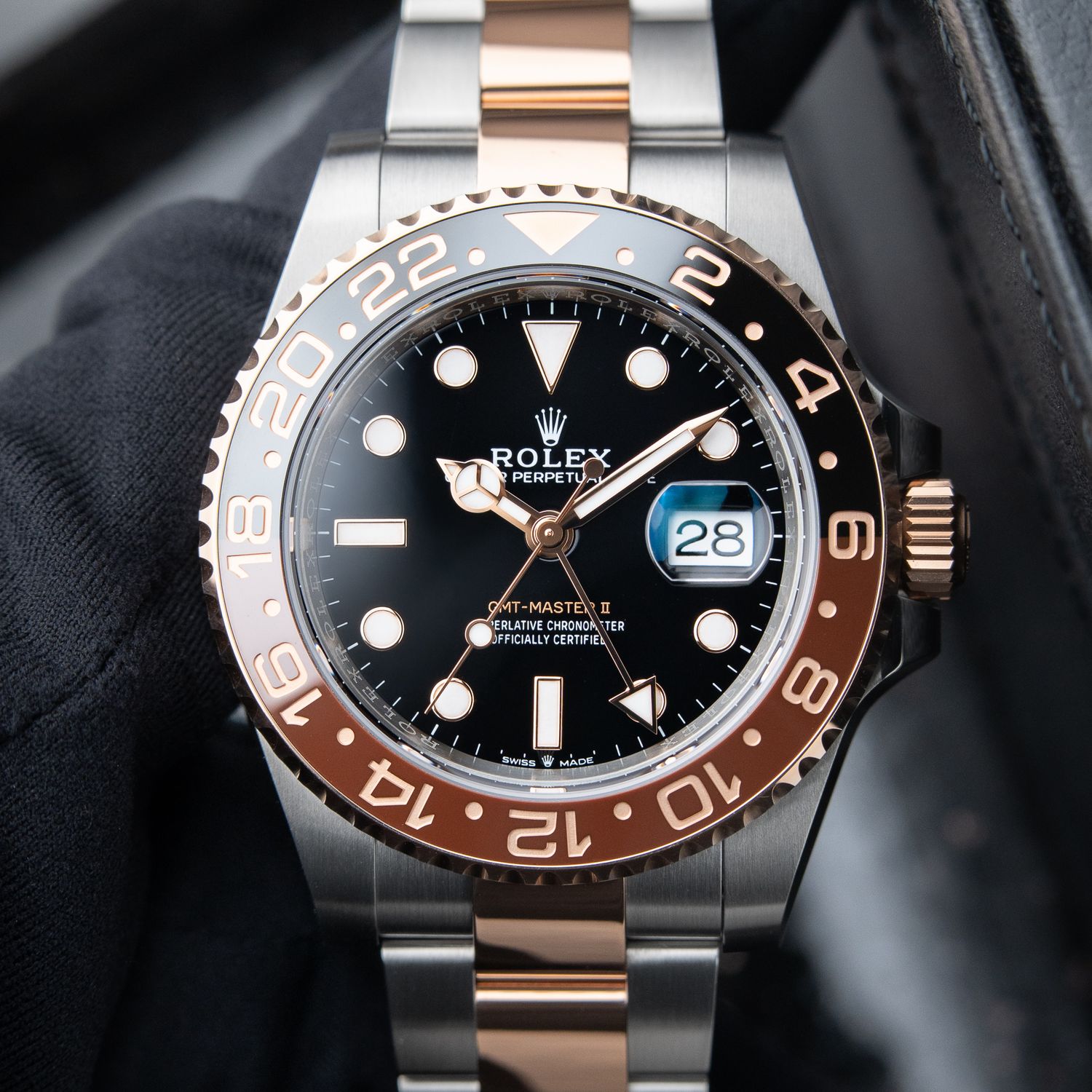 Rolex GMT-Master II 2026 Rootbeer Oyster Steel Rose Gold Bracelet Two Tone Rolex GMT-Master II 2026 Rootbeer Oyster Steel Rose Gold Bracelet Two Tone