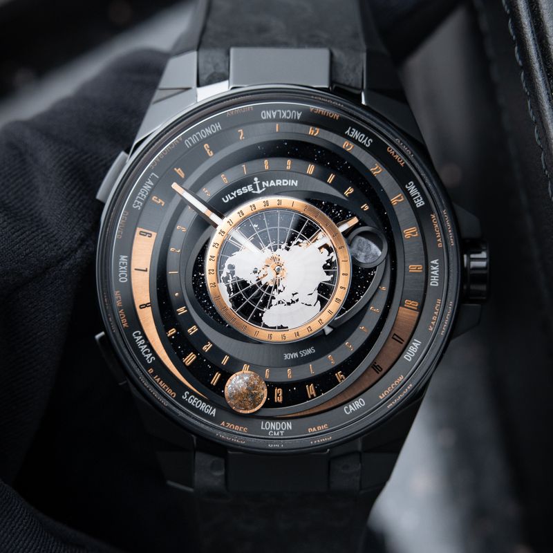 Ulysse Nardin Moonstruck Blast Moonstruck Worldtimer Black Ceramic Titanium Rose Gold