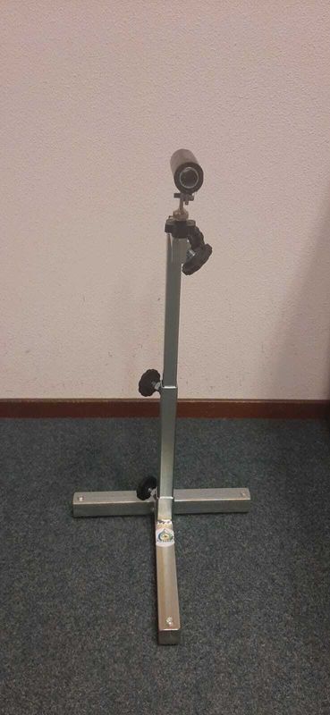 Reflex oplegsteun met vaste voet voor opgelegd schieten.