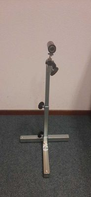 Reflex oplegsteun met vaste voet voor opgelegd schieten. Reflex oplegsteun met vaste voet voor opgelegd schieten.