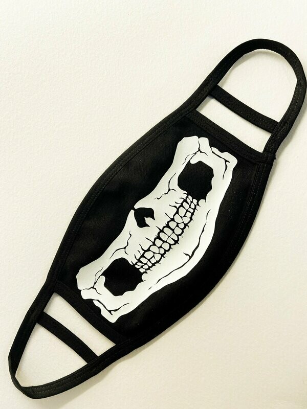 Skull halloween 2 ply face mask