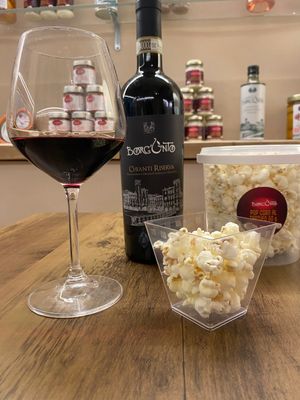 DEGUSTAZIONE COMPLETA PRODOTTI TIPICI TOSCANI A KM0
