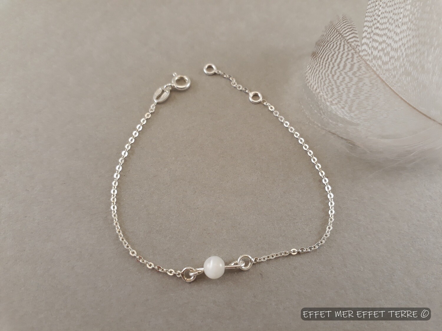 Bracelet perle nacre blanche