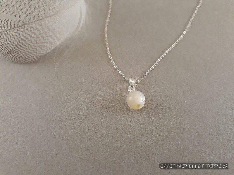 Pedentif perle moyenne nacre blanche