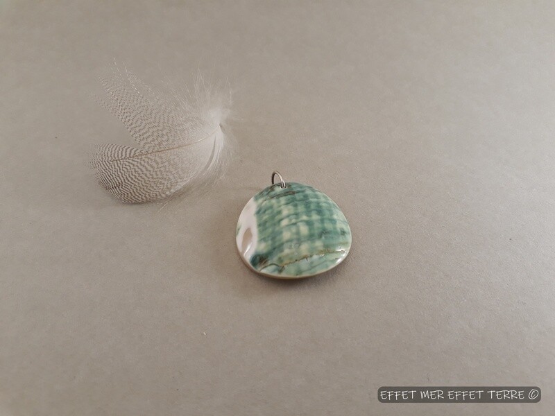 Grand pendentif nacre Tuléar