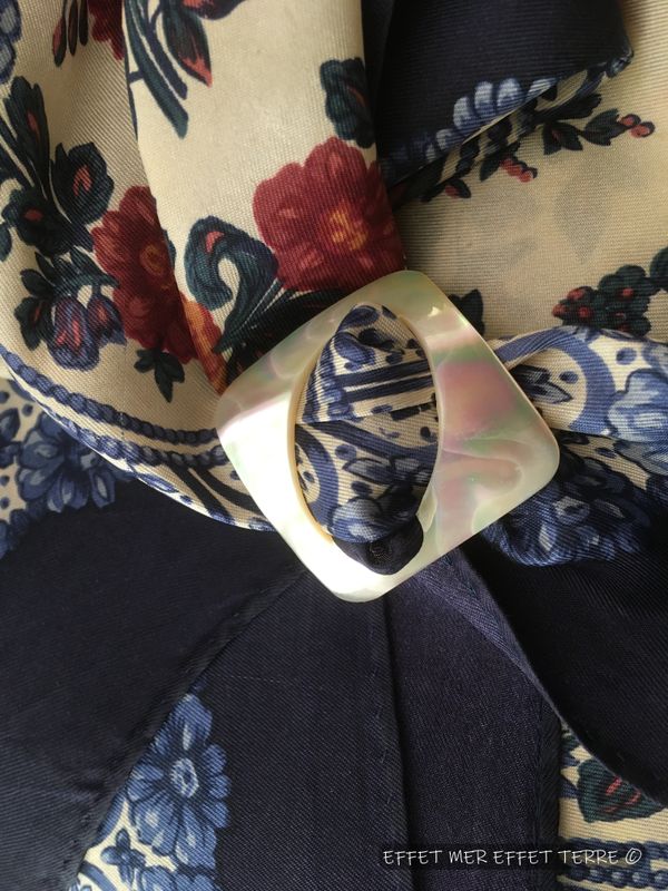 Anneau foulard nacre Burgo