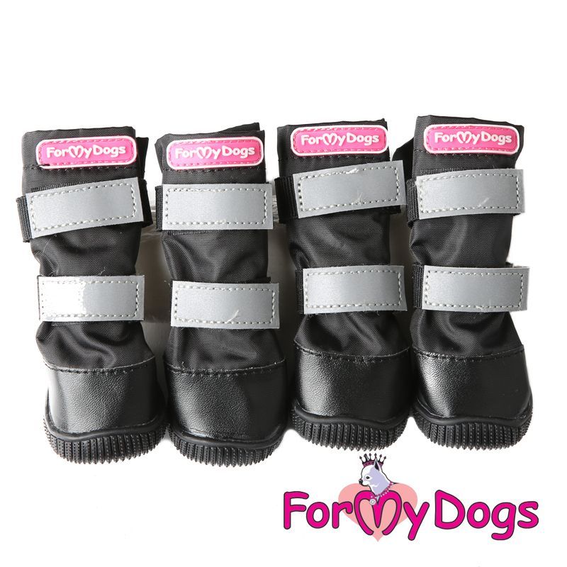Schwarze gefütterte Boots mit Gummisohle Schwarze gefütterte Boots mit Gummisohle