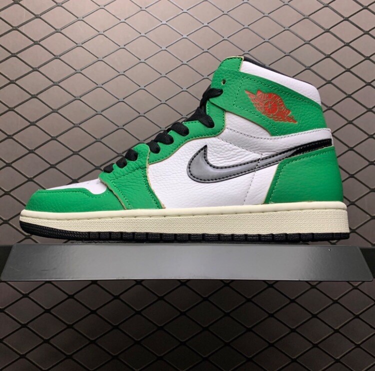 Nike Air Jordan 1 Lucky Green