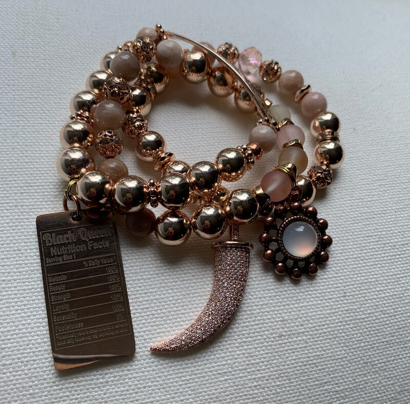 Rays of Rose-Gold &quot;Queen&quot;