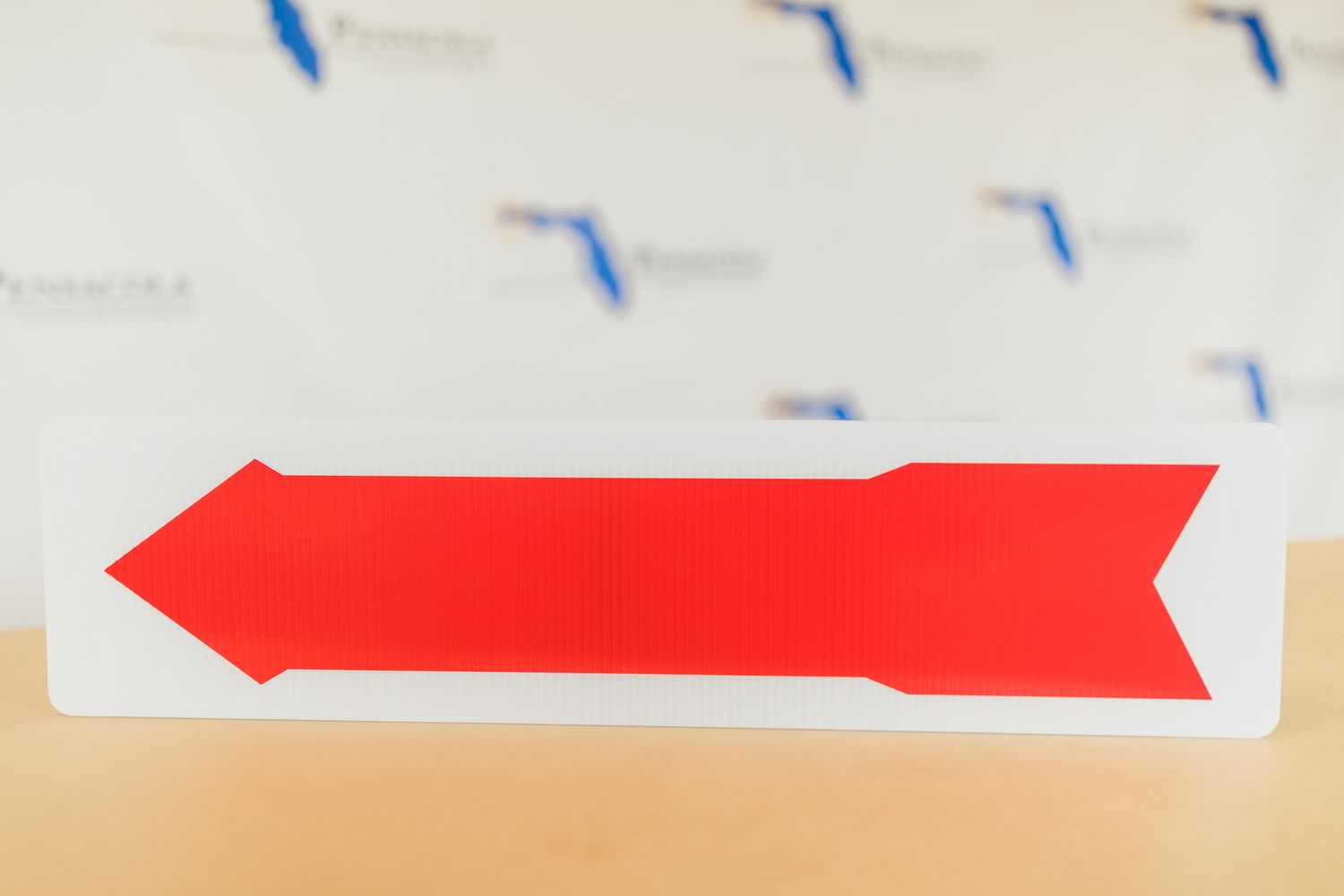 DIRECTIONAL ARROW Red