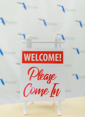 SMALL A-FRAME WELCOME Red