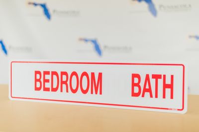 (BLANK) BEDROOM (BLANK) BATH Red