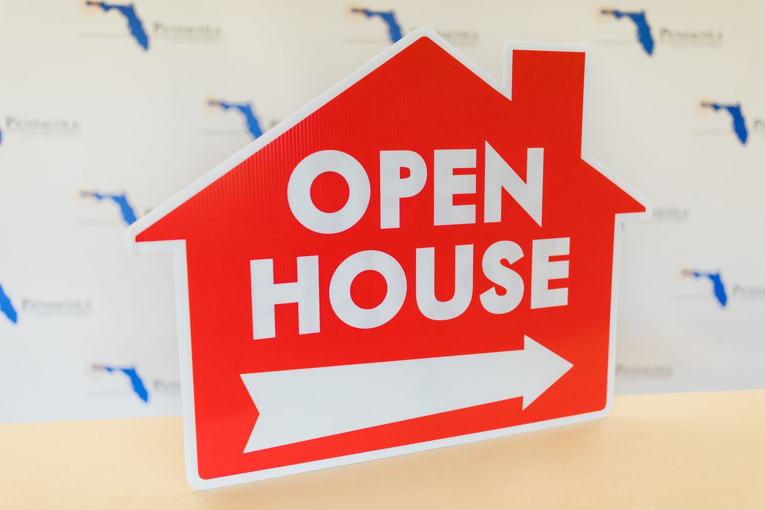 OPEN HOUSE (HOUSE SHAPE) Red