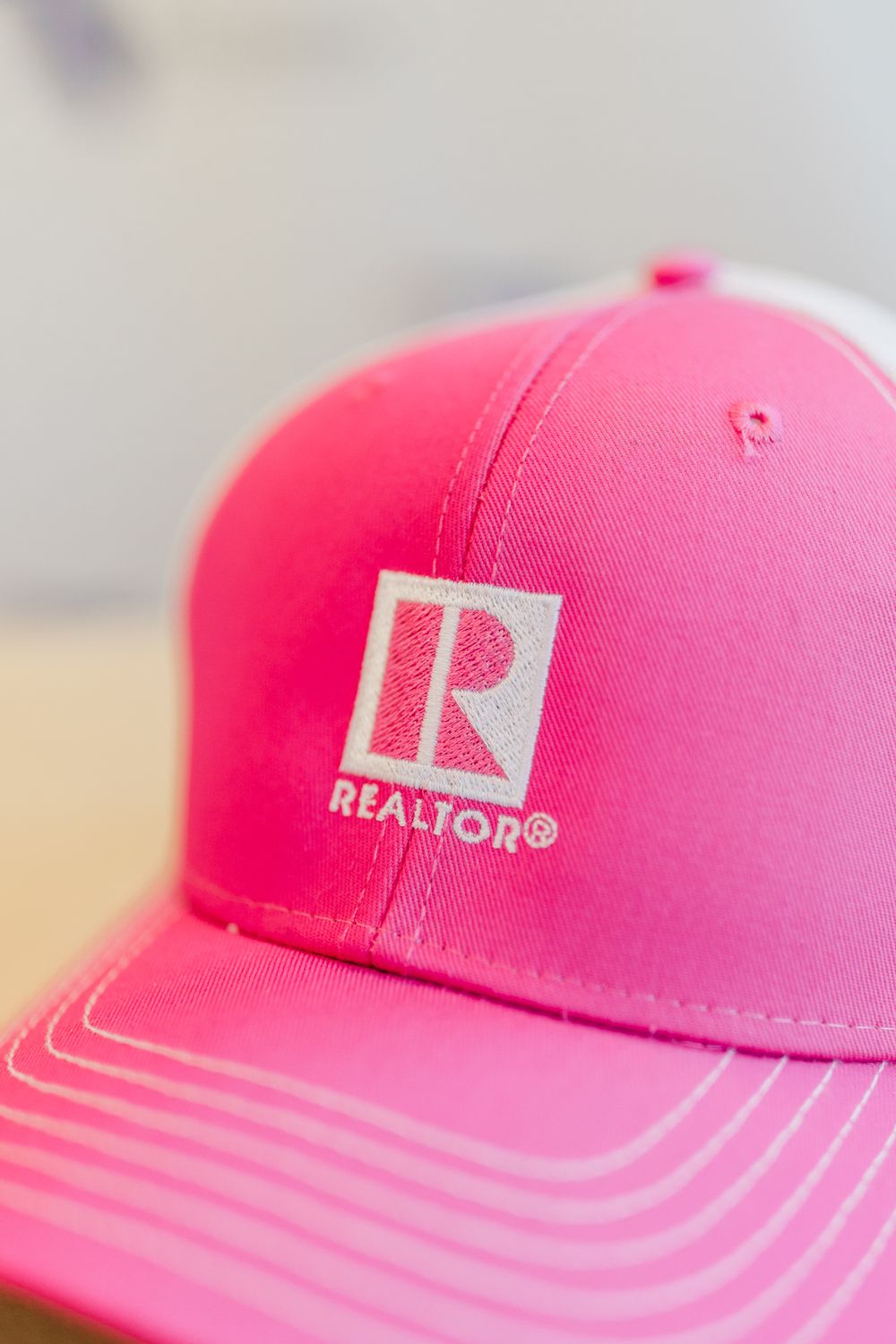 MESH BALL CAPS - REALTOR LOGO BRANDED Pink/White
