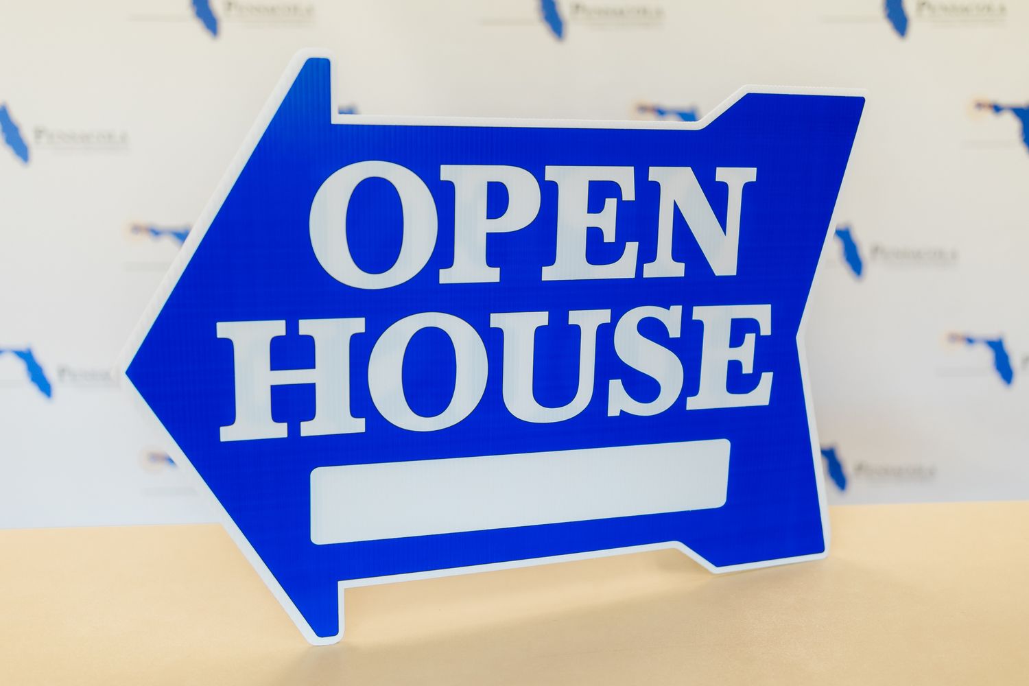 OPEN HOUSE ARROW W/ SPACE FOR ADDRESS Blue