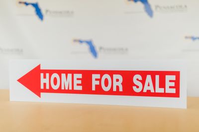 HOME FOR SALE W/ARROW Red
