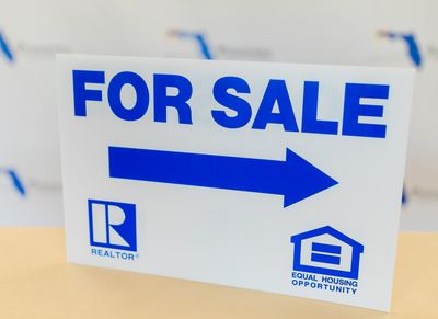 12x18 FOR SALE (BLUE) W/FAIR HOUSING + REALTOR LOGOS
