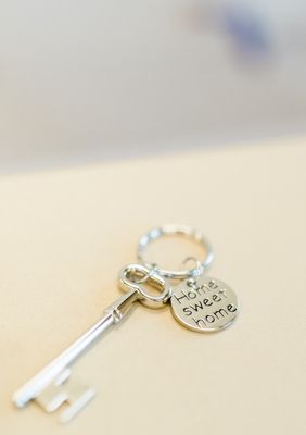KEY CHAIN SILVER Home Sweet Home Key