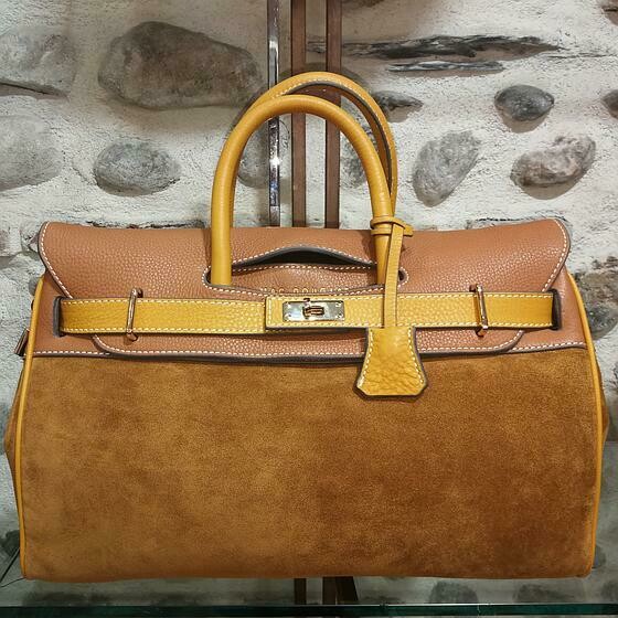 Mac Douglas Chatain / Ocre
