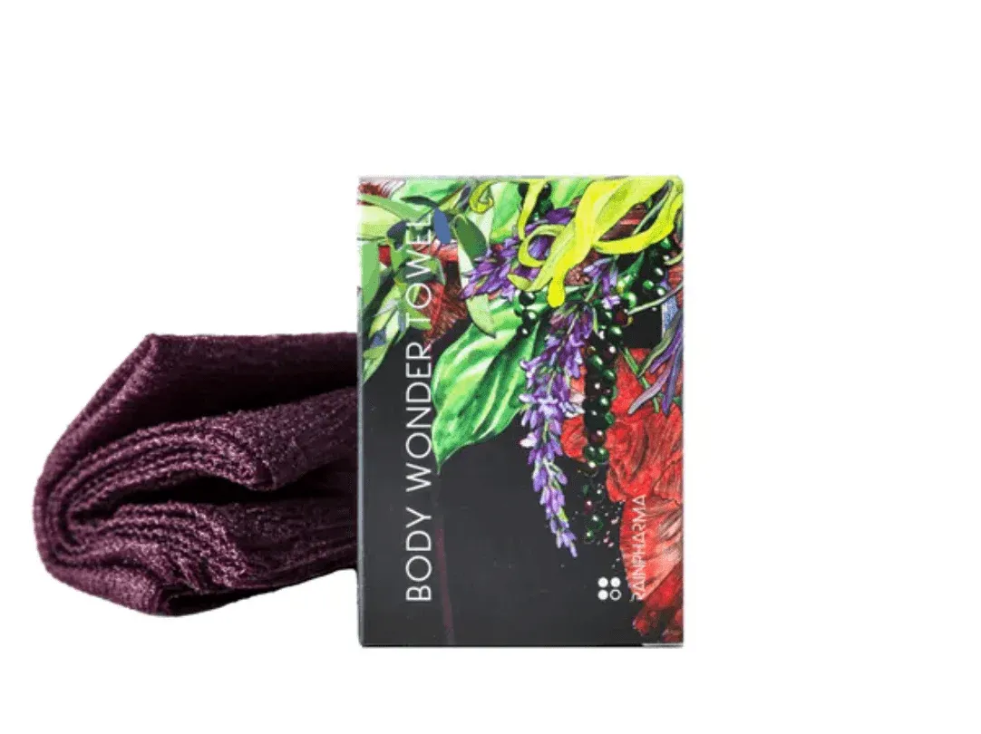 Body Wonder Towel Pure Nature by Pascale Naessens x RainPharma