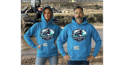 Quad-Bros Hoodie "Hartha 2026" hellblau mit Print auf der Brust  Passform unisex