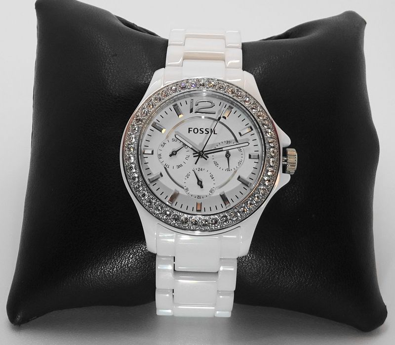 Fossil Damen-Uhr CE1010