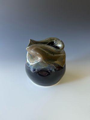 Dark Crumbled Vase
